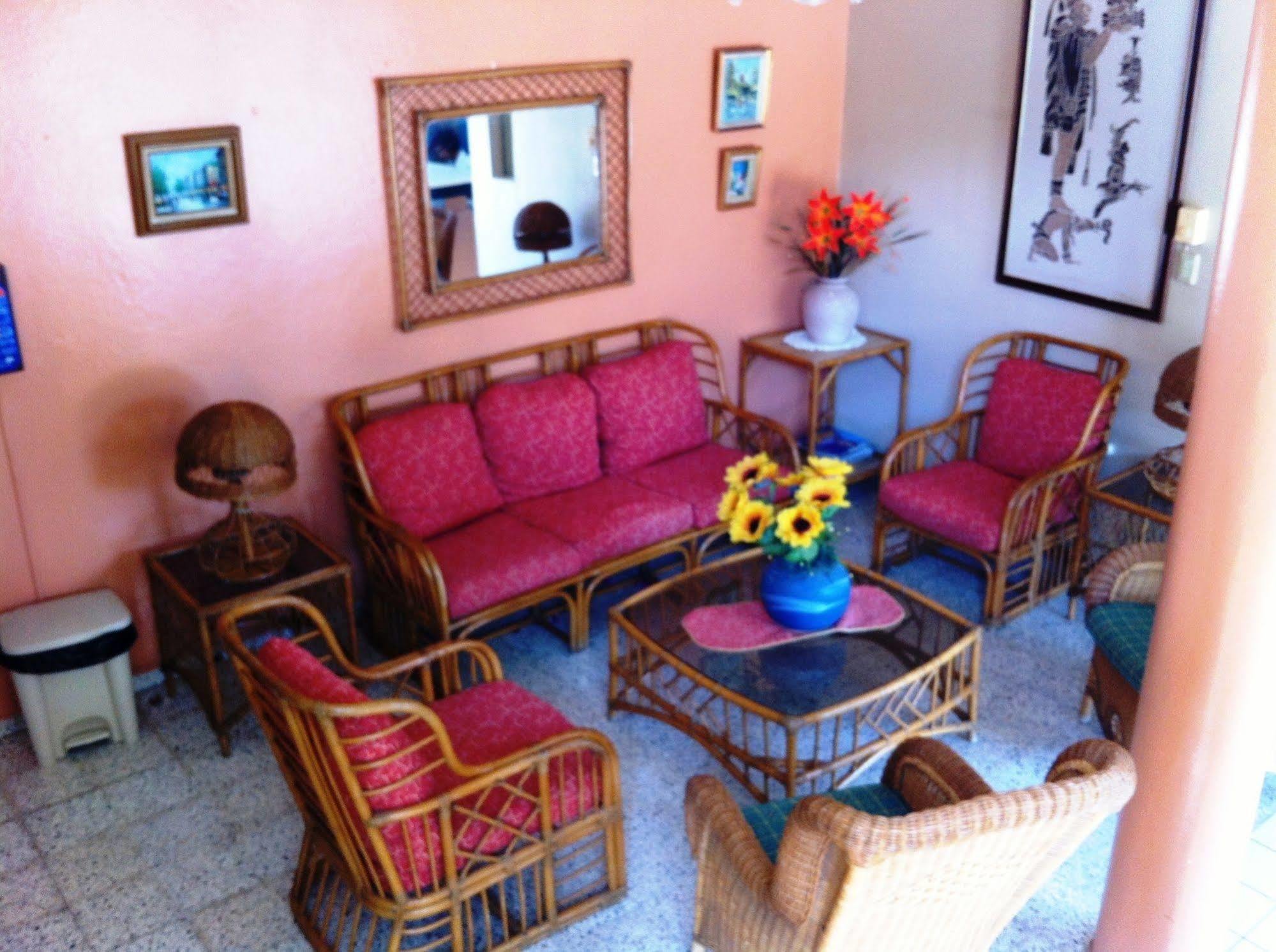 Hotel Caribe Barahona エクステリア 写真