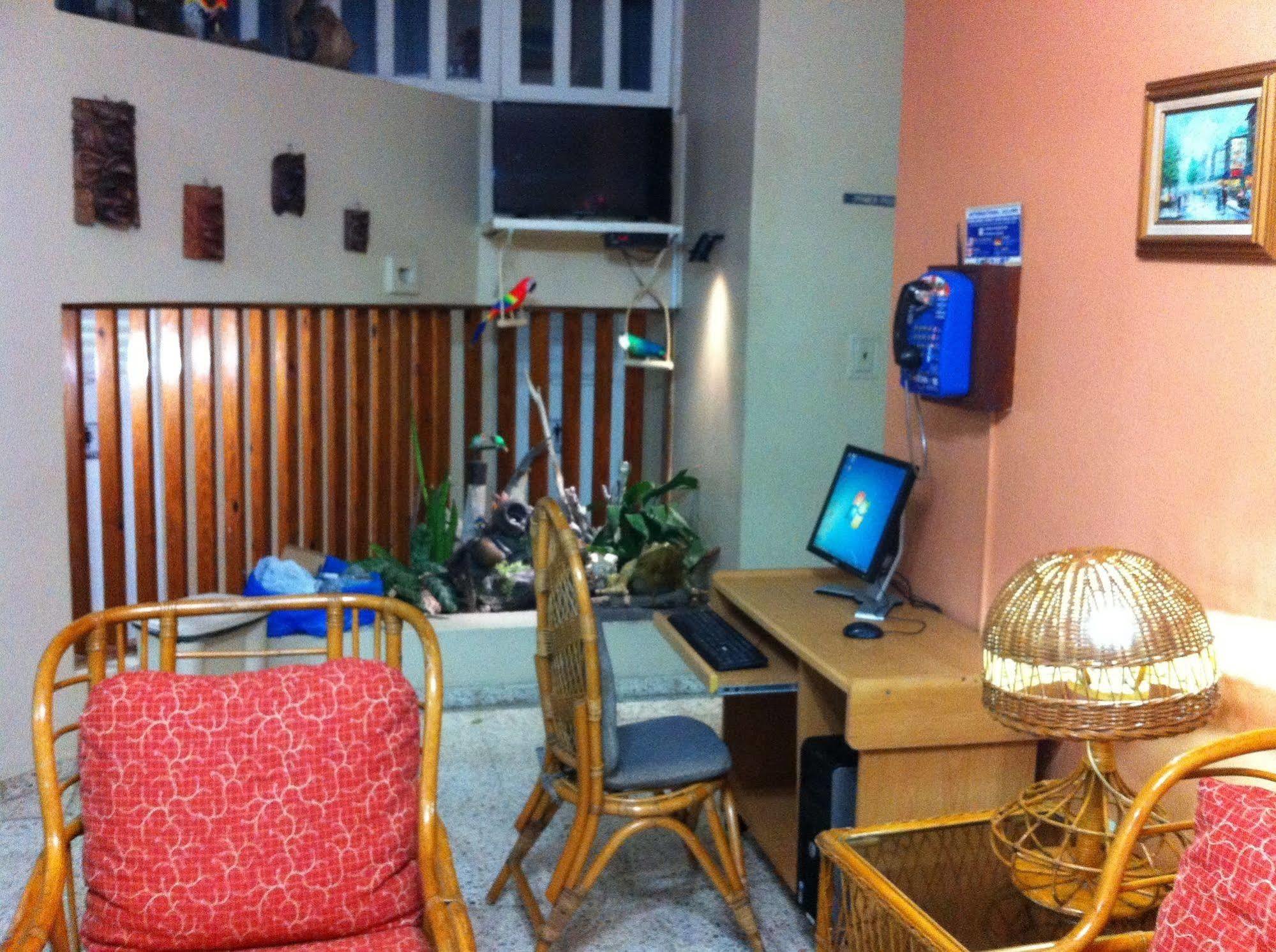 Hotel Caribe Barahona エクステリア 写真