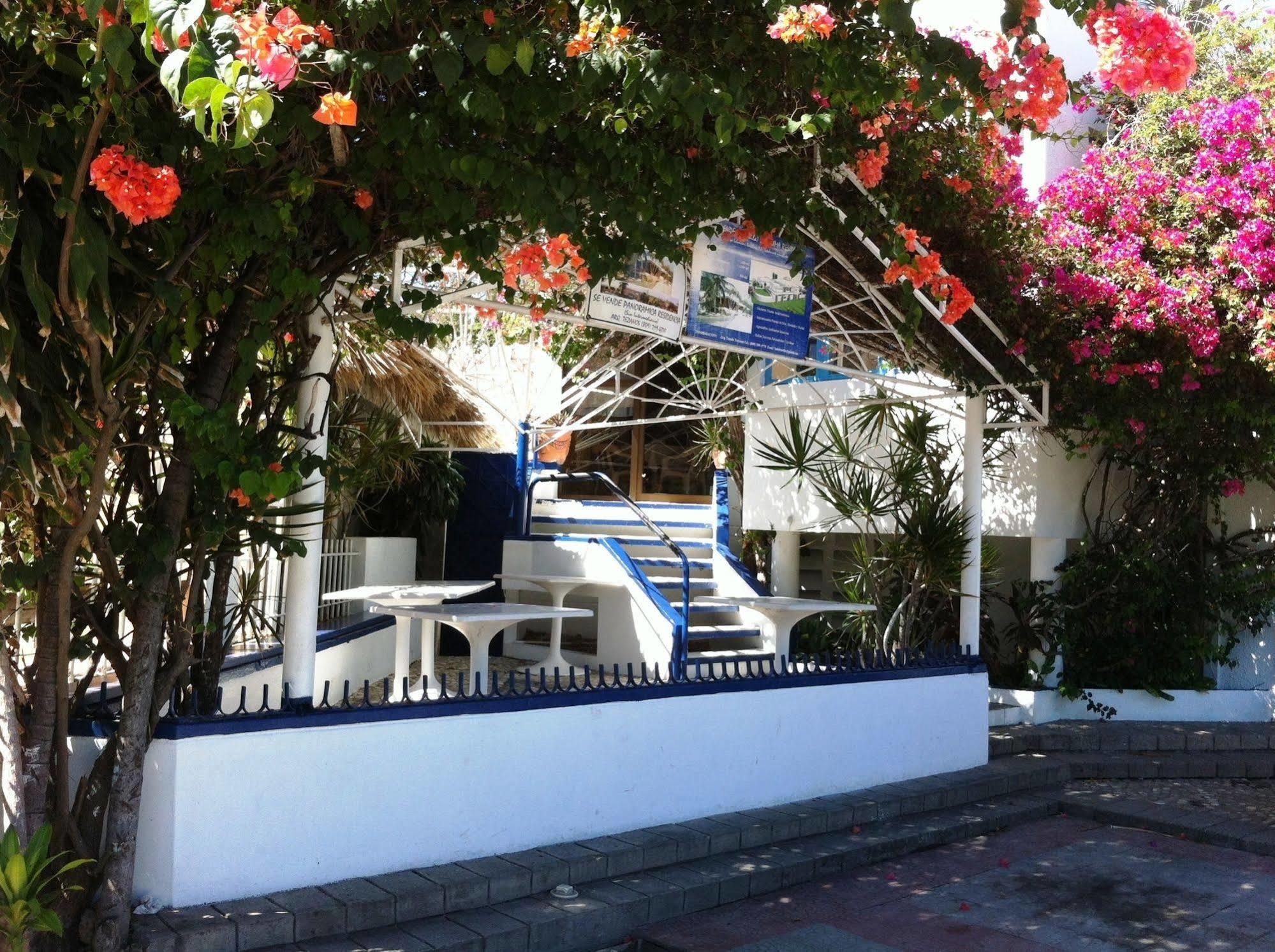 Hotel Caribe Barahona エクステリア 写真