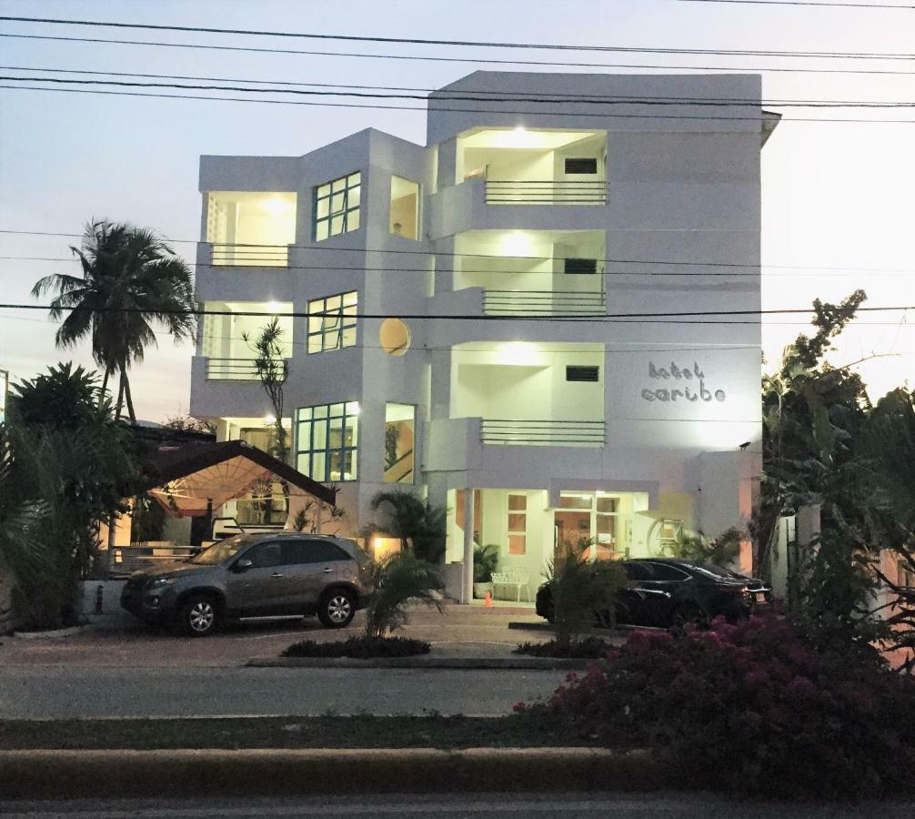 Hotel Caribe Barahona エクステリア 写真
